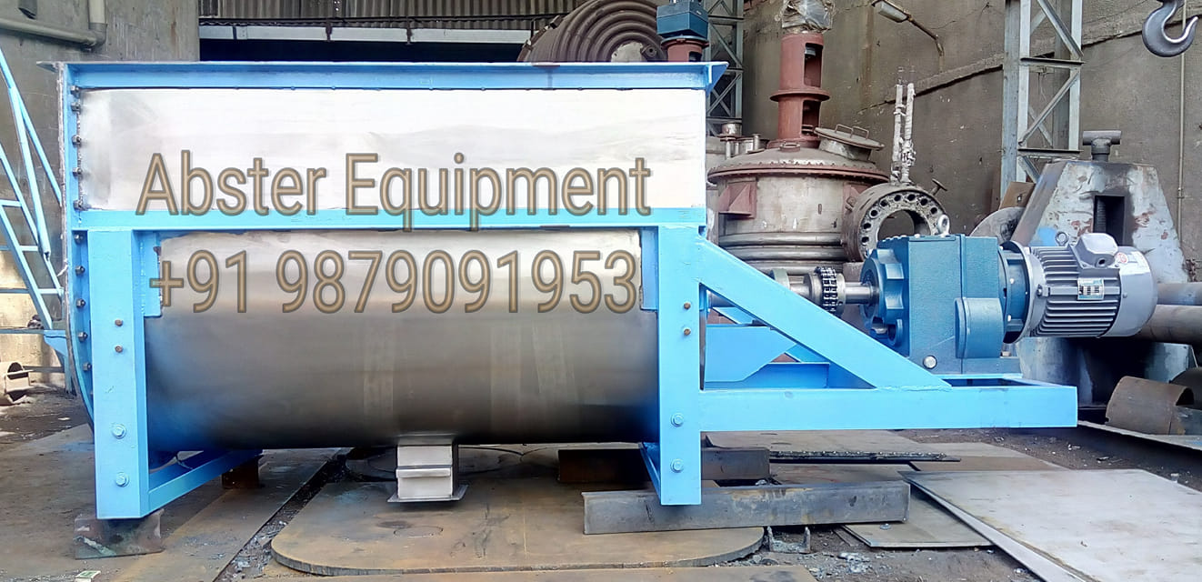 Double Helical Ribbon Blender